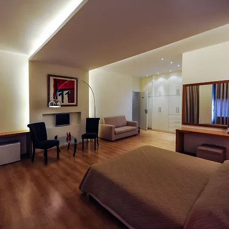 Kleopatra 3* Messíni