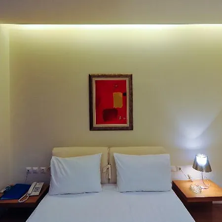 Kleopatra 3* Messíni