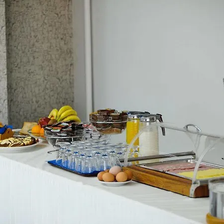 Kleopatra Hotel 3*