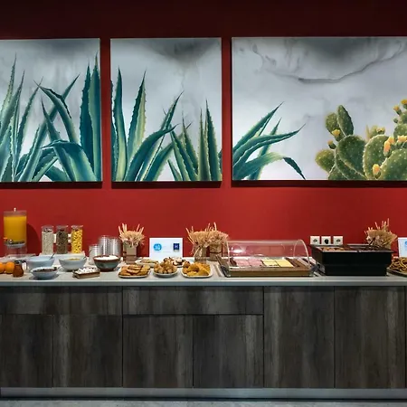 Kleopatra Hotel 3*