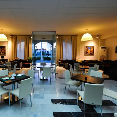 Kleopatra 3* Messíni