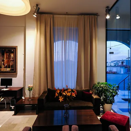 Kleopatra Hotel Messíni