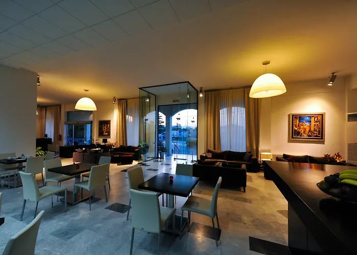 Kleopatra Hotel 3*
