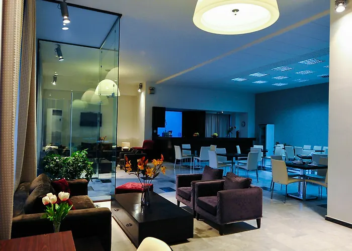 Kleopatra Hotel Messíni